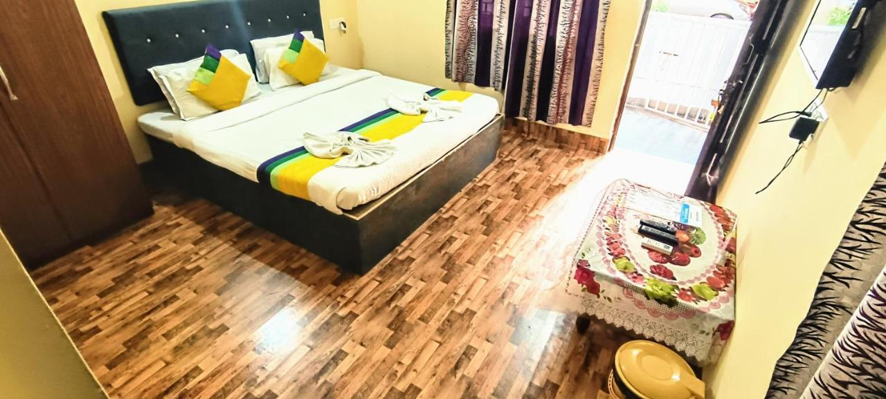 ホテルJack'S Calangute Place エクステリア 写真